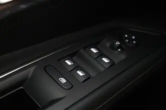 Peugeot 3008, 1.5, 96 kW, diisel, automaat, esivedu