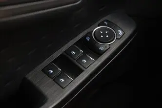 Ford Kuga, 2.5, 112 kW, pistikhübriid, automaat, esivedu