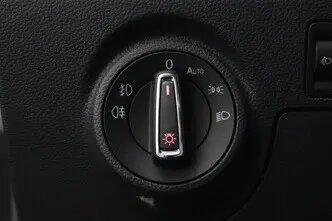 SEAT Arona, 1.0, 70 kW, bensiin, manuaal, esivedu