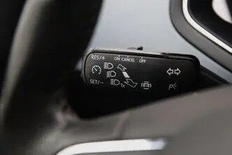 SEAT Arona, 1.0, 70 kW, bensiin, manuaal, esivedu