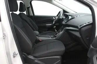 Ford Kuga, 1.5, 88 kW, bensiin, manuaal, esivedu