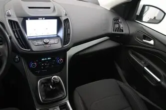 Ford Kuga, 1.5, 88 kW, bensiin, manuaal, esivedu