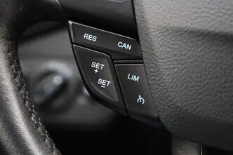 Ford Kuga, 1.5, 88 kW, bensiin, manuaal, esivedu