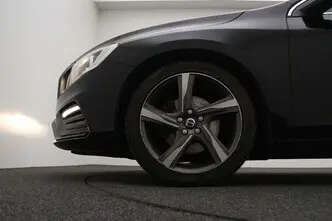 Volvo V60, 2.0, 140 kW, diisel, manuaal, esivedu