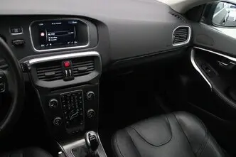 Volvo V40, 2.0, 88 kW, diisel, manuaal, esivedu