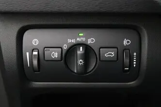 Volvo V40, 2.0, 88 kW, diisel, manuaal, esivedu