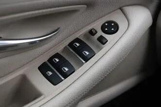 BMW 520, 2.0, 140 kW, diisel, automaat, tagavedu