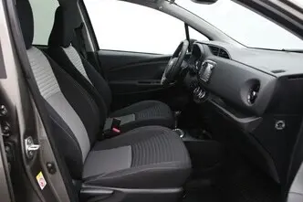 Toyota Yaris, 1.5, 82 kW, bensiin, automaat, esivedu