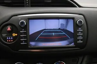 Toyota Yaris, 1.5, 82 kW, bensiin, automaat, esivedu