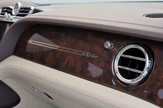 Bentley Bentayga, 4.0, 404 kW, bensiin, automaat, nelikvedu