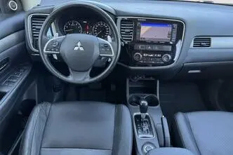 Mitsubishi Outlander, 2.0, 110 kW, бензин, автомат, полный привод