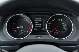 Volkswagen Tiguan, 1.5, 110 kW, бензин, автомат, передний привод