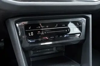 Volkswagen Tiguan, 1.5, 110 kW, бензин, автомат, передний привод