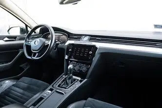Volkswagen Passat, 2.0, 140 kW, дизель, автомат, задний привод