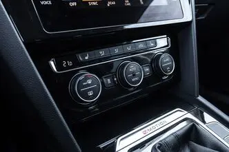 Volkswagen Passat, 2.0, 140 kW, дизель, автомат, задний привод