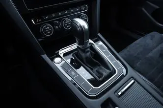 Volkswagen Passat, 2.0, 140 kW, дизель, автомат, задний привод