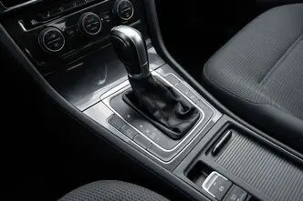 Volkswagen Golf, 1.6, 85 kW, дизель, автомат, передний привод