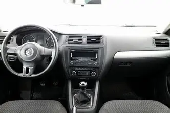 Volkswagen Jetta, 1.4, 122 kW, petrol, manual, front-wheel drive