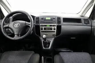 Toyota Corolla Verso, 1.6, 110 kW, бензин+lpg, механическая, передний привод