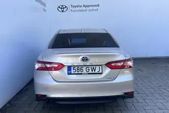 Toyota Camry, 2.5, 131 kW, hybrid, automatic, front-wheel drive