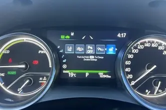 Toyota Camry, 2.5, 131 kW, hybrid, automatic, front-wheel drive