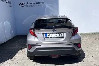 Toyota C-HR, 1.8, 72 kW, гибрид, автомат, передний привод