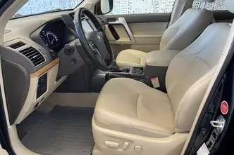 Toyota Land Cruiser, 2.8, 130 kW, diesel, automatic, four-wheel drive