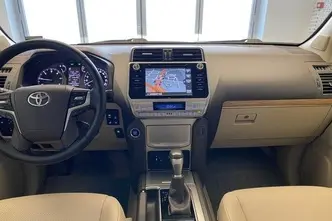 Toyota Land Cruiser, 2.8, 130 kW, diesel, automatic, four-wheel drive