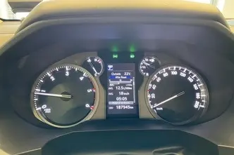 Toyota Land Cruiser, 2.8, 130 kW, diesel, automatic, four-wheel drive
