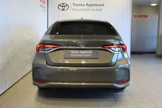 Toyota Corolla, 1.5, 92 kW, petrol, automatic, front-wheel drive