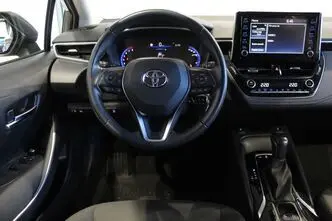 Toyota Corolla, 1.5, 92 kW, petrol, automatic, front-wheel drive