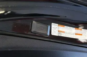 Toyota RAV4, 2.5, 114 kW, hybrid, automatic, four-wheel drive