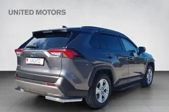 Toyota RAV4, 2.5, 131 kW, hybrid, automatic, front-wheel drive