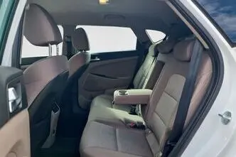 Hyundai Tucson, 1.6, 130 kW, petrol, automatic, four-wheel drive