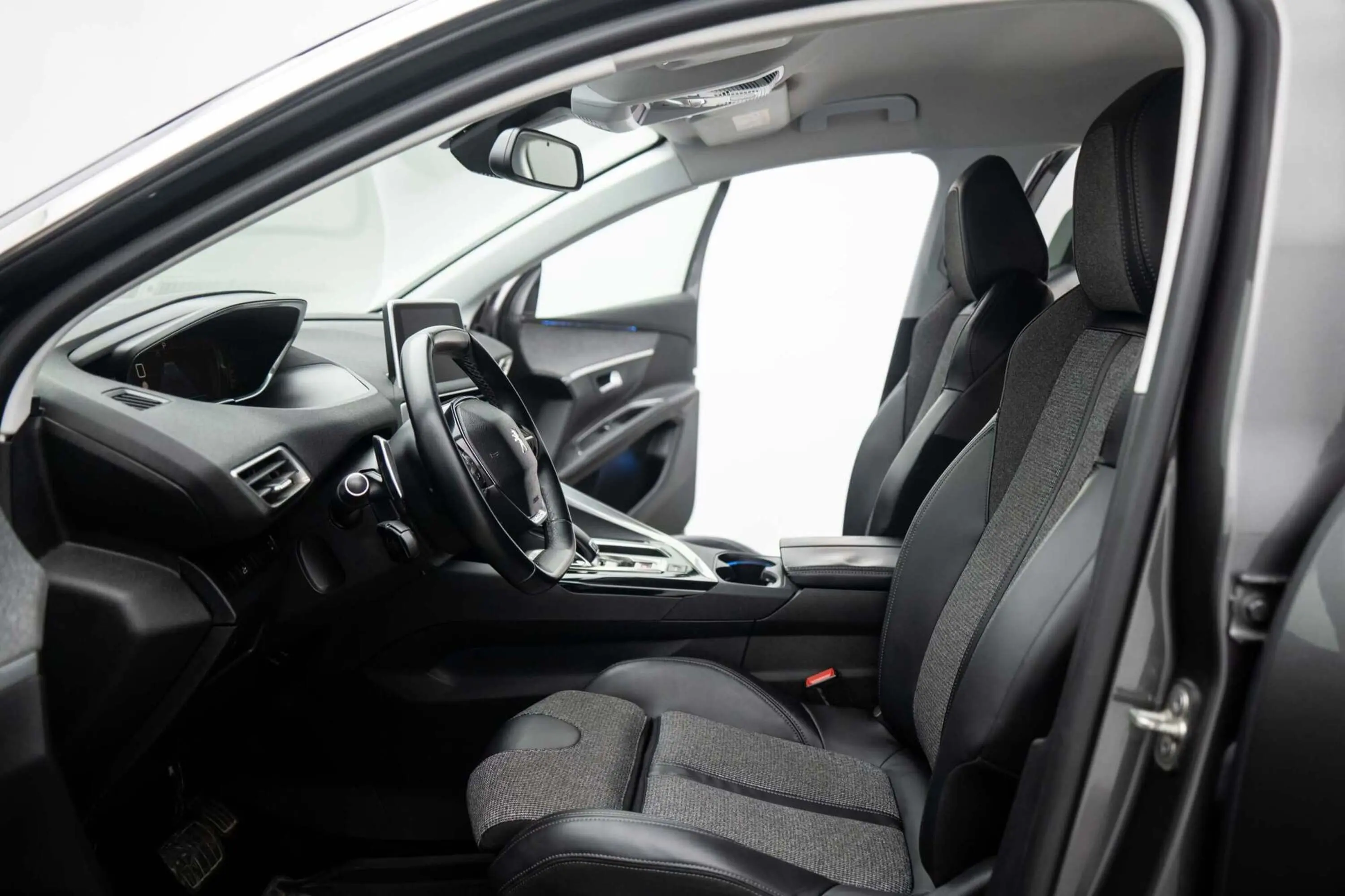 Peugeot 5008, 1.2, 96 kW, petrol, automatic, front-wheel drive