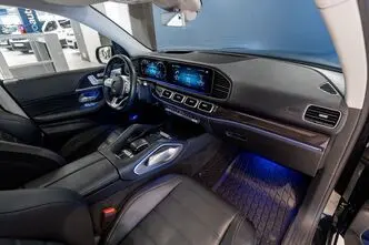 Mercedes-Benz GLS 350, 2.9, 210 kW, diesel, automatic, four-wheel drive