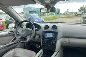 Mercedes-Benz ML 320, 3.0, 165 kW, diesel, automatic, four-wheel drive