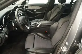 Mercedes-Benz C 200, 2.0, 135 kW, bensiin, automaat, tagavedu