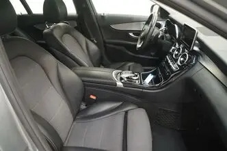 Mercedes-Benz C 200, 2.0, 135 kW, bensiin, automaat, tagavedu