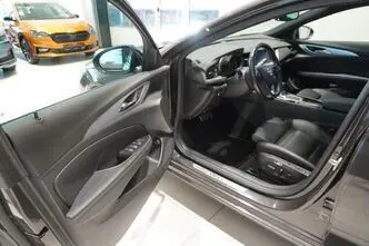 Opel Insignia, 2.0, 147 kW, bensiin, automaat, esivedu
