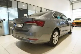 Škoda Octavia, 1.0, 81 kW, hübriid, automaat, esivedu