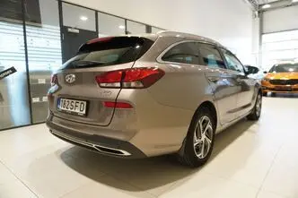 Hyundai i30, 1.5, 117 kW, hübriid, automaat, esivedu