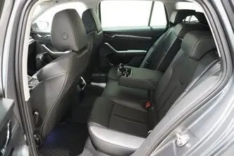 Škoda Octavia, 1.5, 96 kW, bensiin+cng, automaat, esivedu