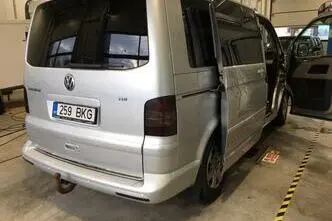 Volkswagen Multivan, diisel, manuaal, esivedu
