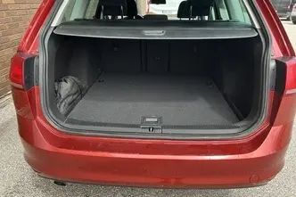 Volkswagen Golf, 1.6, 77 kW, diisel, manuaal, esivedu