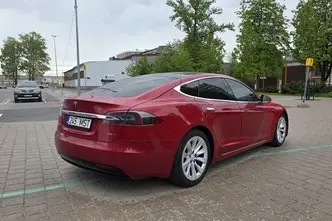 Tesla Model S, 386 kW, elekter, automaat, nelikvedu