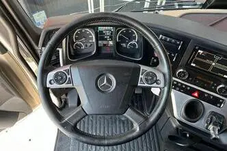 Mercedes-Benz Actros, 425 kW, diisel, automaat