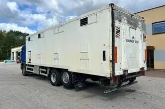 Scania P124, 309 kW, diisel, manuaal