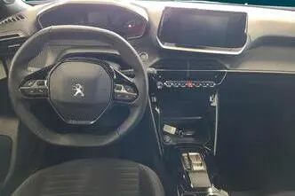 Peugeot e-2008, elekter, automaat, esivedu