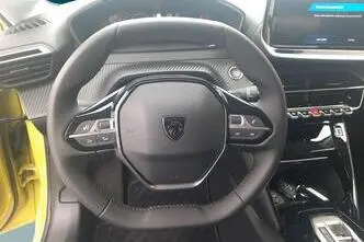 Peugeot e-208, elekter, automaat, esivedu
